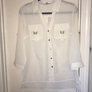 Willi Smith  sheer blouse front pockets